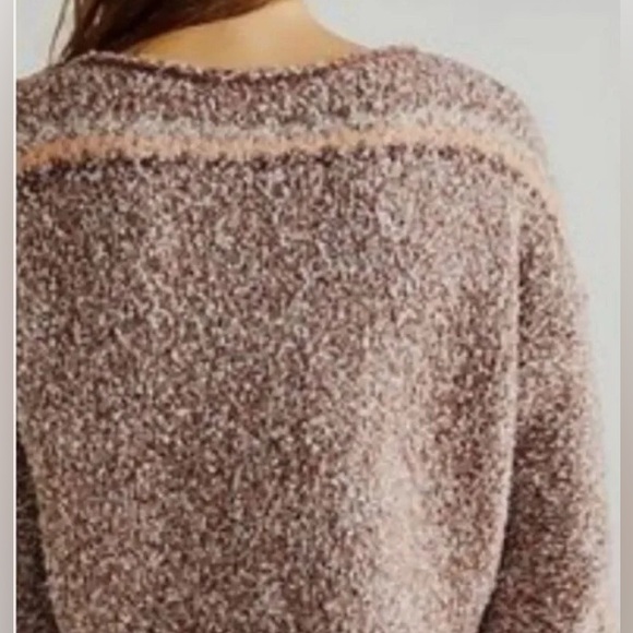 Free people brown snowflake sweater size smalll crop soft EUC - Picture 11 of 11